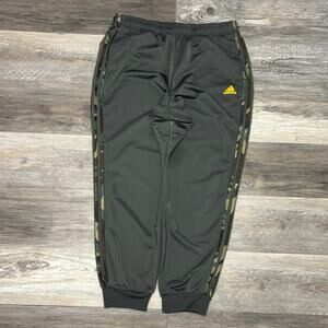 Adidas Primegreen Dark Gray Mens XL 3 Stripes Camouflage Tapered Jogger Pants